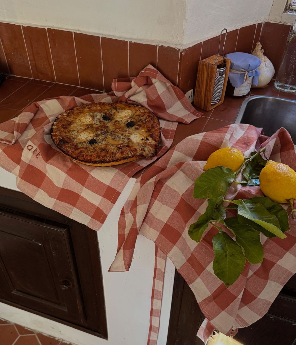 Tea towel Bertel