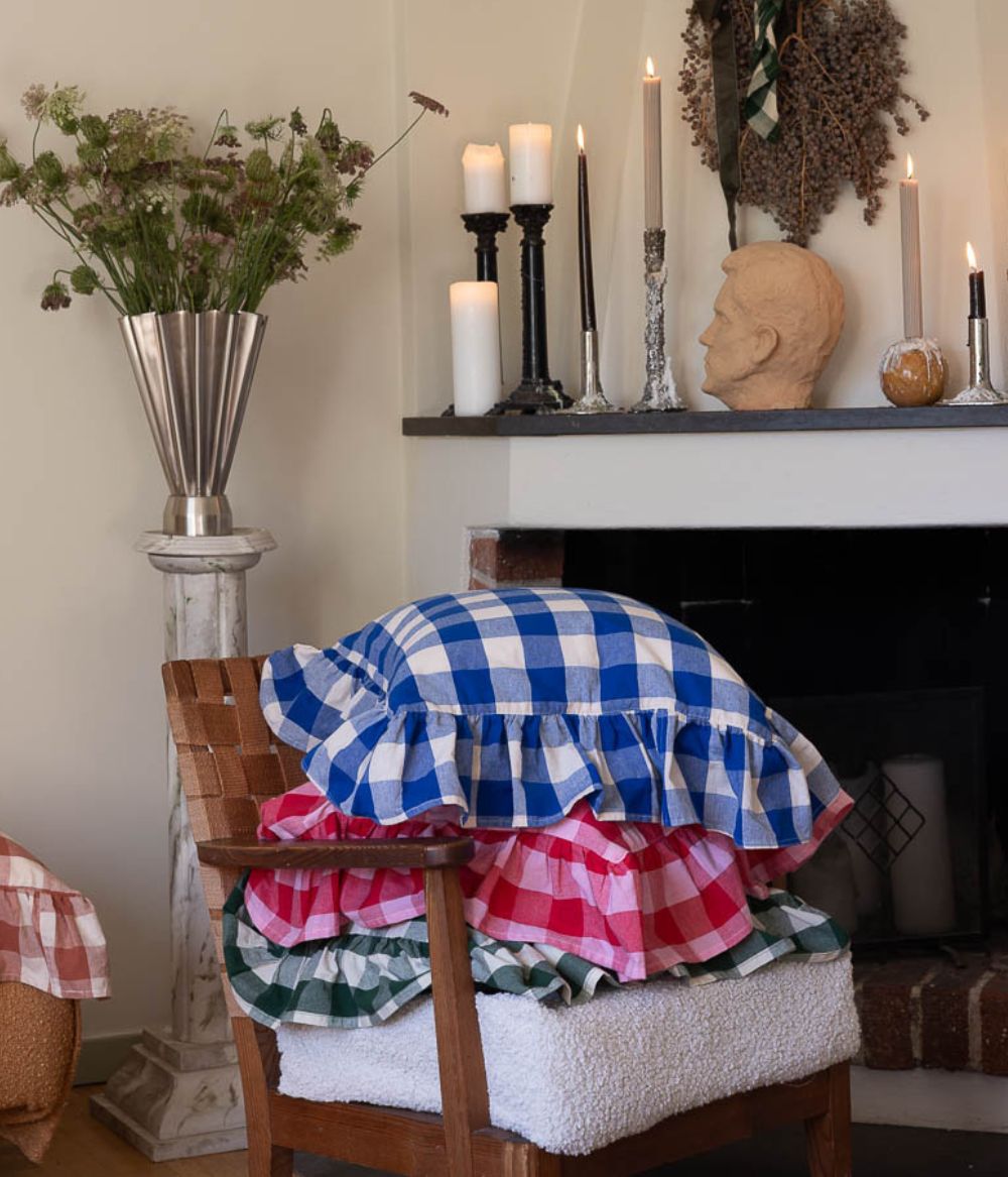 Frill cushion cover Paola