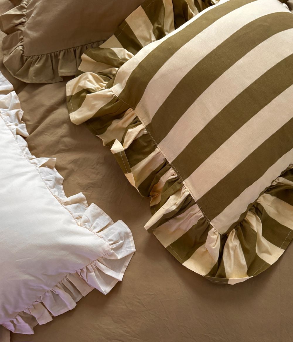 Frill cushion cover Simona